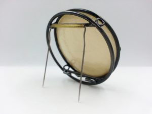 EGG AND PEARL 1 broche argent oeuf d autruche perle ancienne systeme laiton et inox 2017 Patricia lemaire6